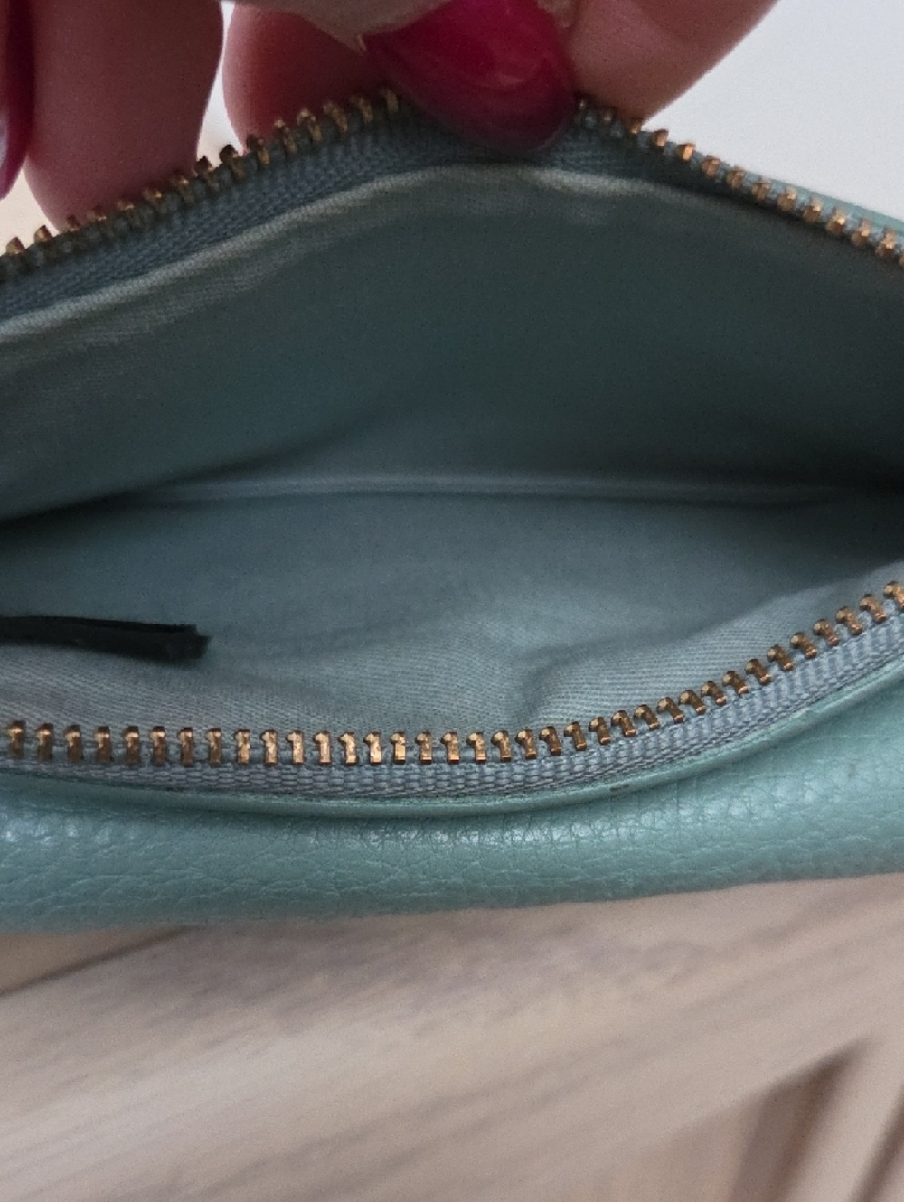 Fossil Preston Teal Pebbled Leather Flap Wallet - Picture 8 of 13